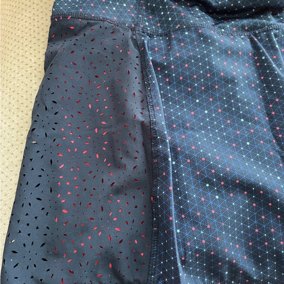 3/$20 Joe Fresh Workout Set - Picture 3 of 7